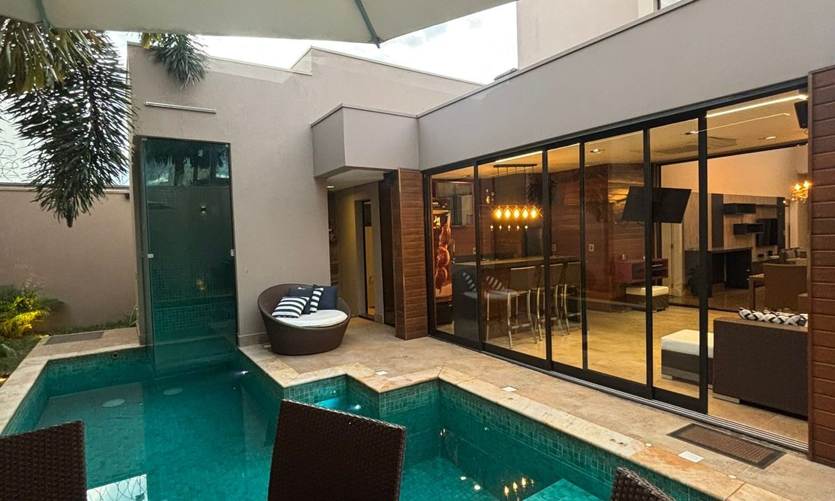 a9b70bdf-b3e0-4a38-8645-172b21b86c60