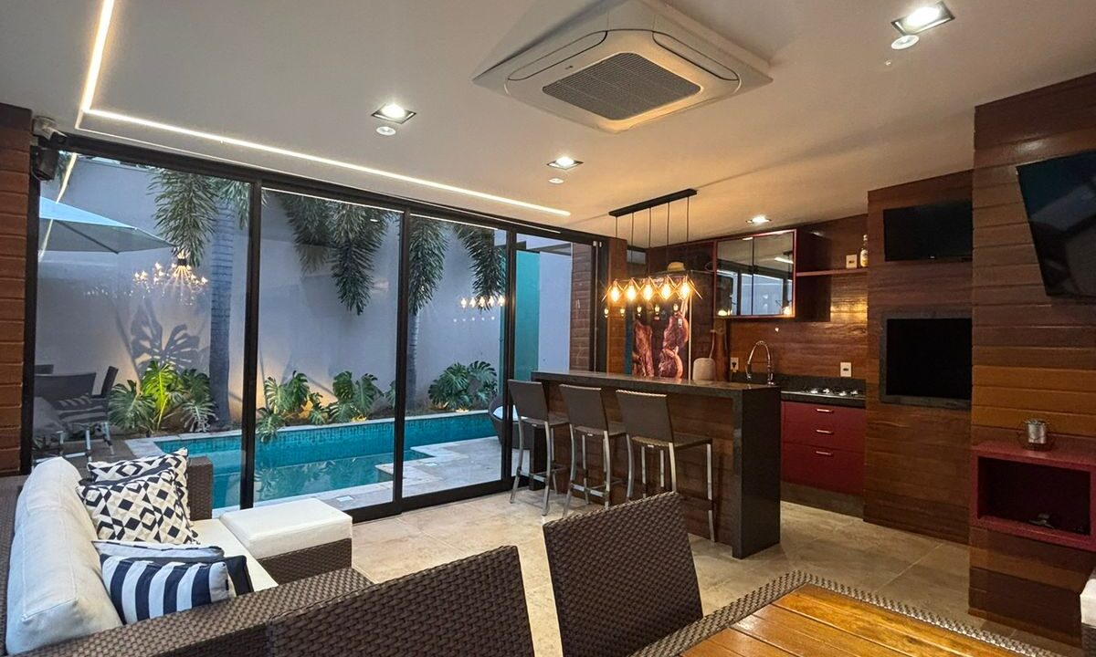 bb0d5cc3-c054-4145-a98d-5c649bf7798f