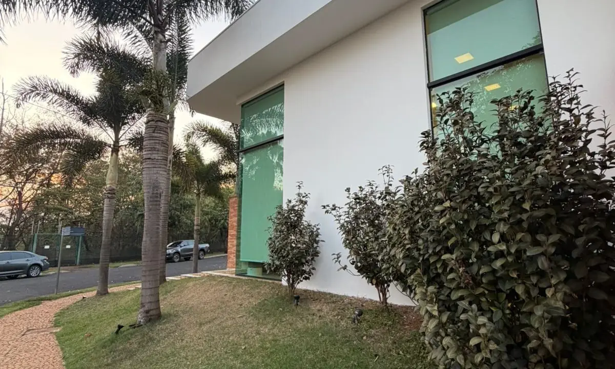 195c0747-1148-422e-b0ff-dab7ab4d09f4