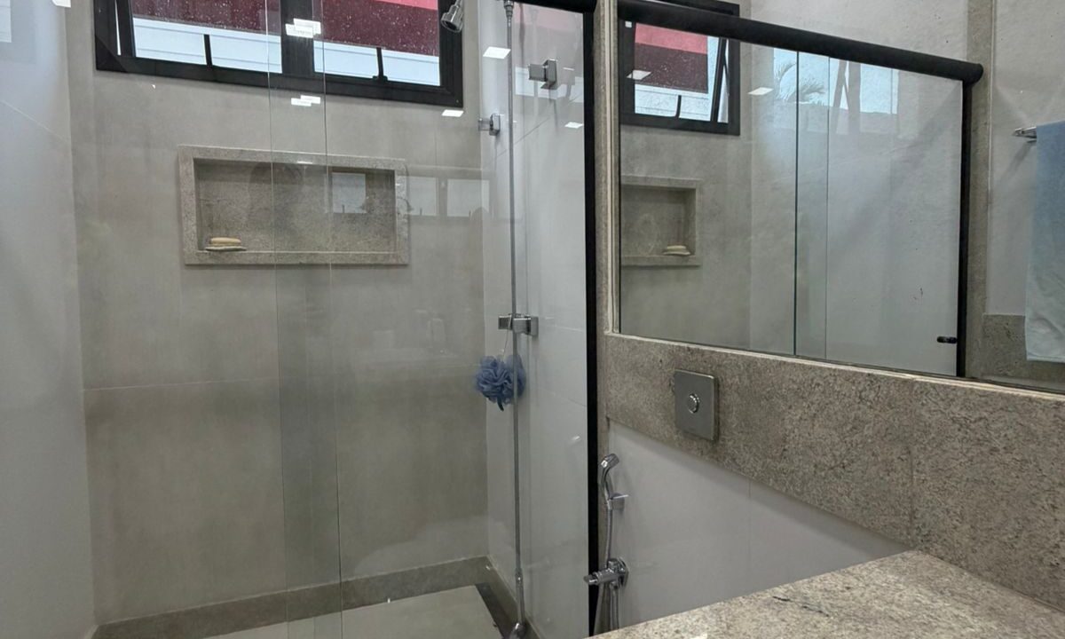 9876e23f-b96b-4145-a2ff-00be81c18da6