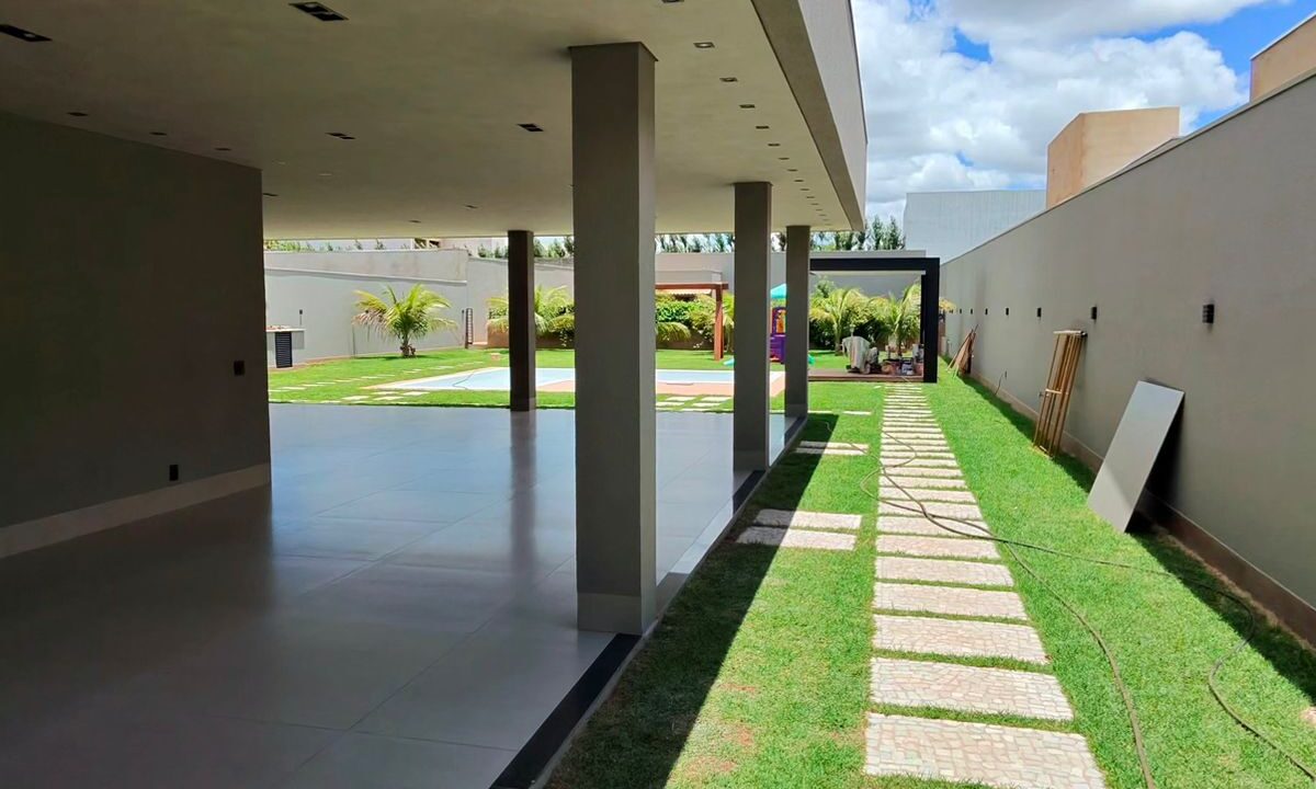 1c1feab1-5120-4ef1-9573-b2ba20f09b05