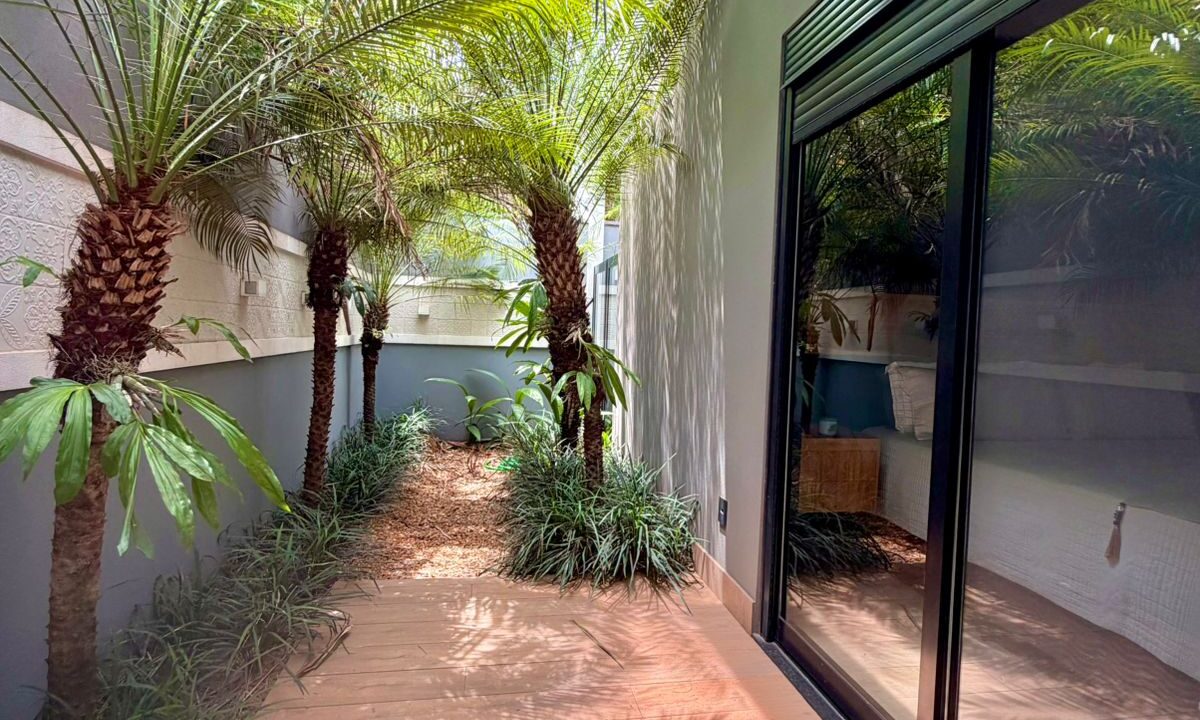 5041753d-4a94-4e57-9d4f-336b7303f4fb