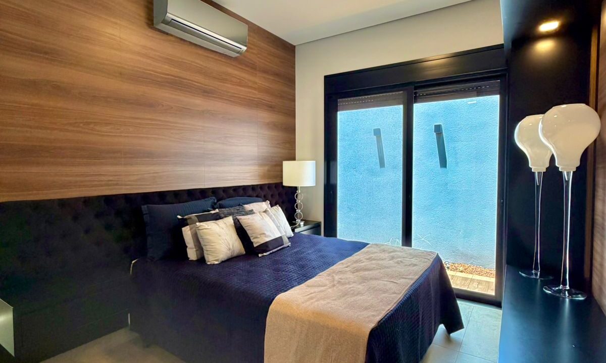 5922281d-dd83-410f-a54d-a273a0bafada