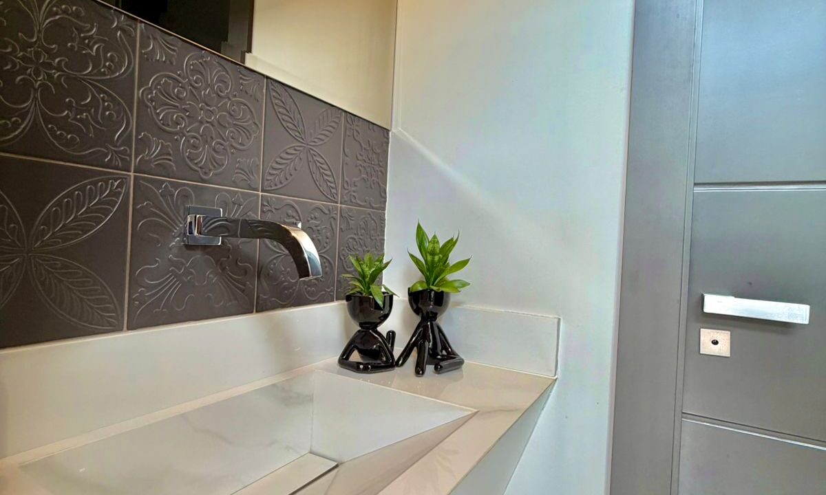 72a8340a-7bb7-4995-86c1-b9187b2ea73c