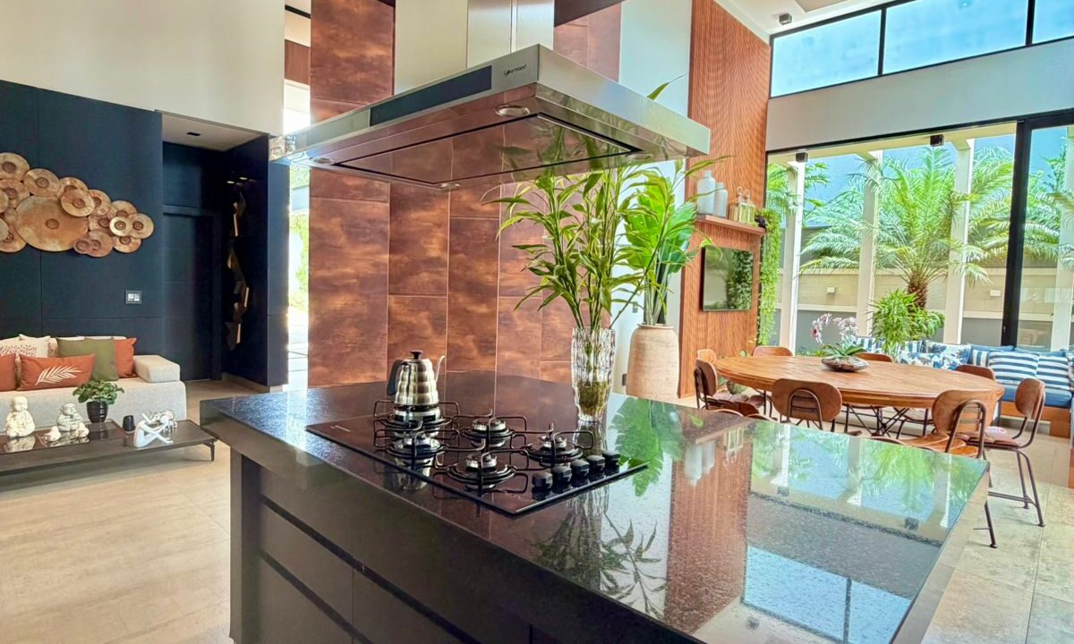 87f893b0-ee9d-466a-a76d-5985a4217bdf