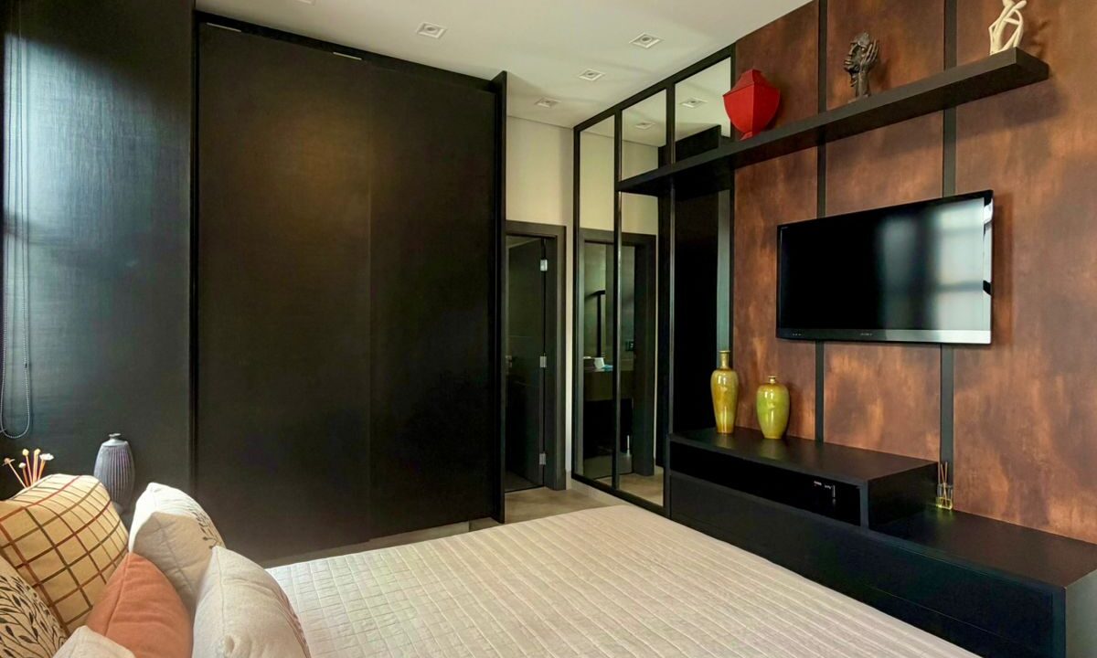 b539c1ce-8c76-483c-83e8-1c9cac8bd775