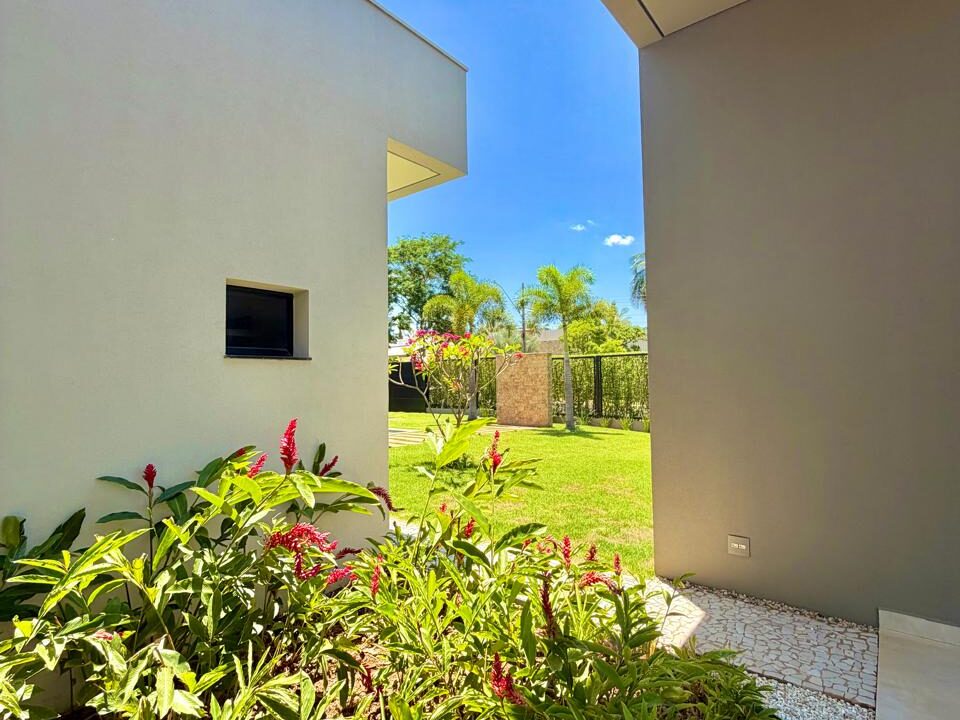 da18f612-86a6-40bf-bbd2-7531770d7acb