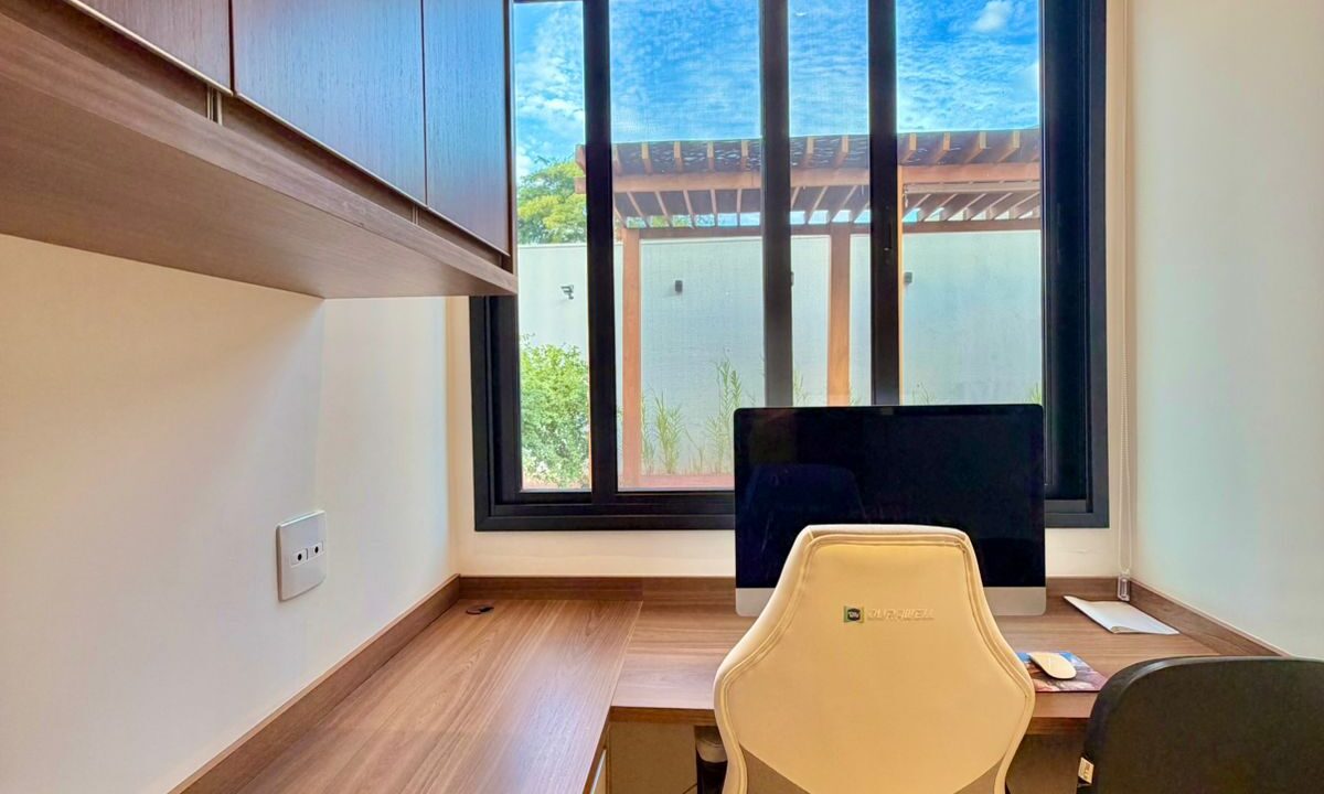 25072763-2c5c-4965-8614-1551b7f582dc