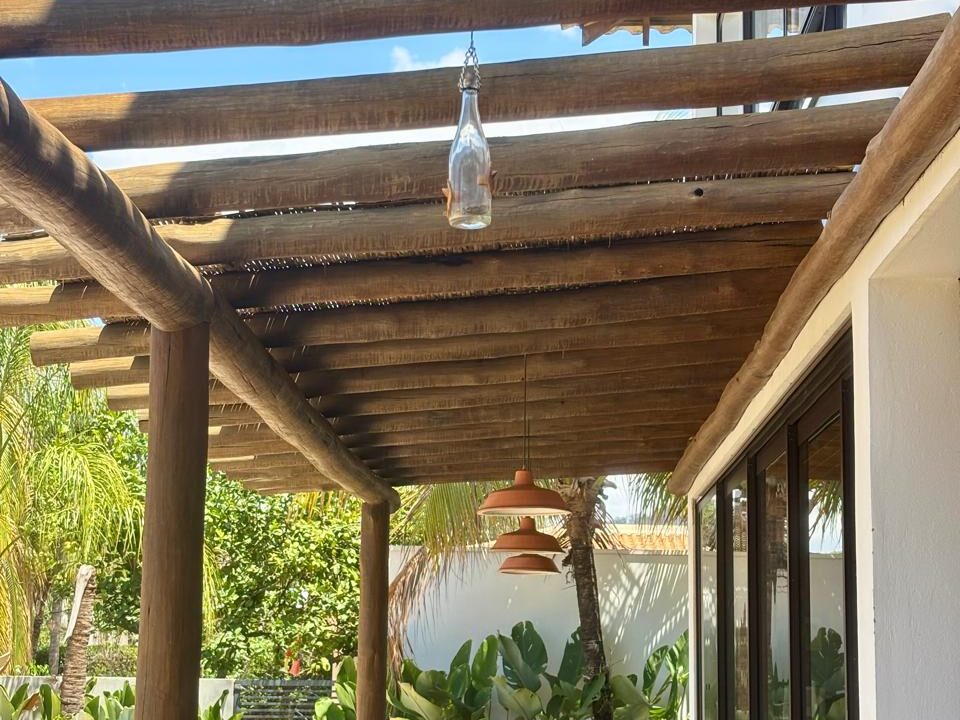 27b4e1b6-32e3-4c93-9baa-d205f3ae01c0