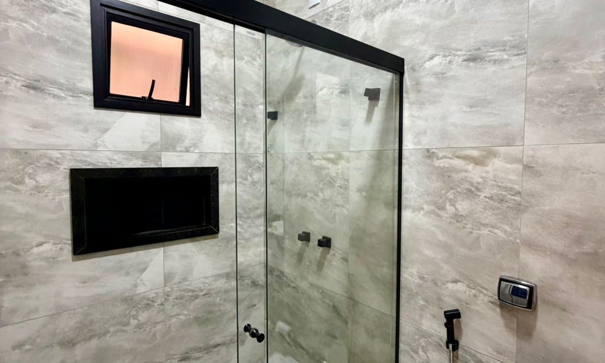 4c69cc28-ab91-42d0-8591-a77e57e189b5