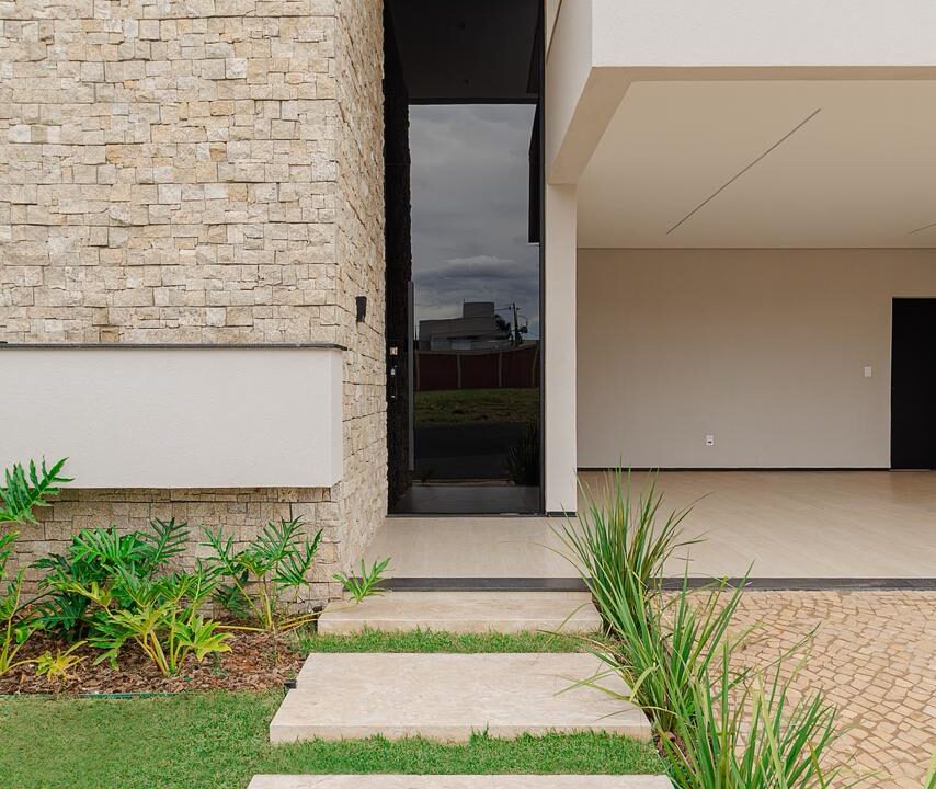 4ff08f2c-d415-4c5c-b20c-3437e4b24005