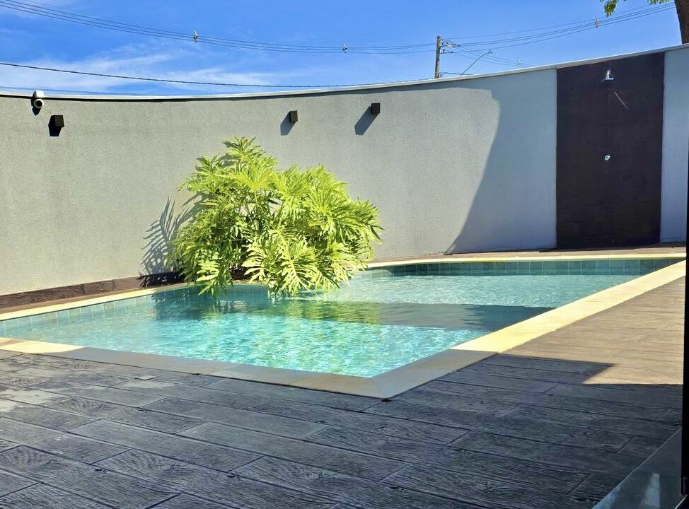 b2c13edb-744b-455d-a1af-0b575da32613