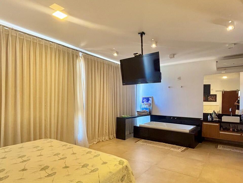 b41f68d8-8ad3-4508-b9c0-1634ac20a558