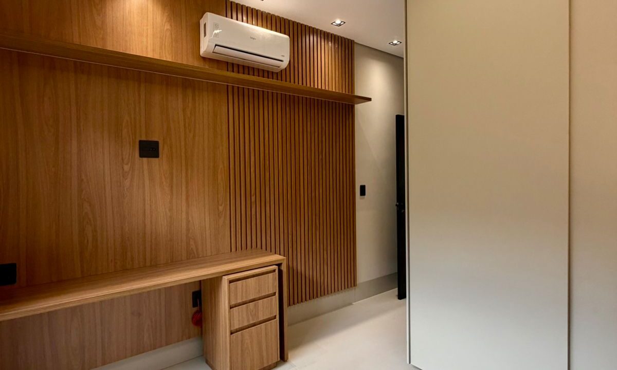 bfd2407c-8cf9-4509-9a41-3ed1d0b75b32