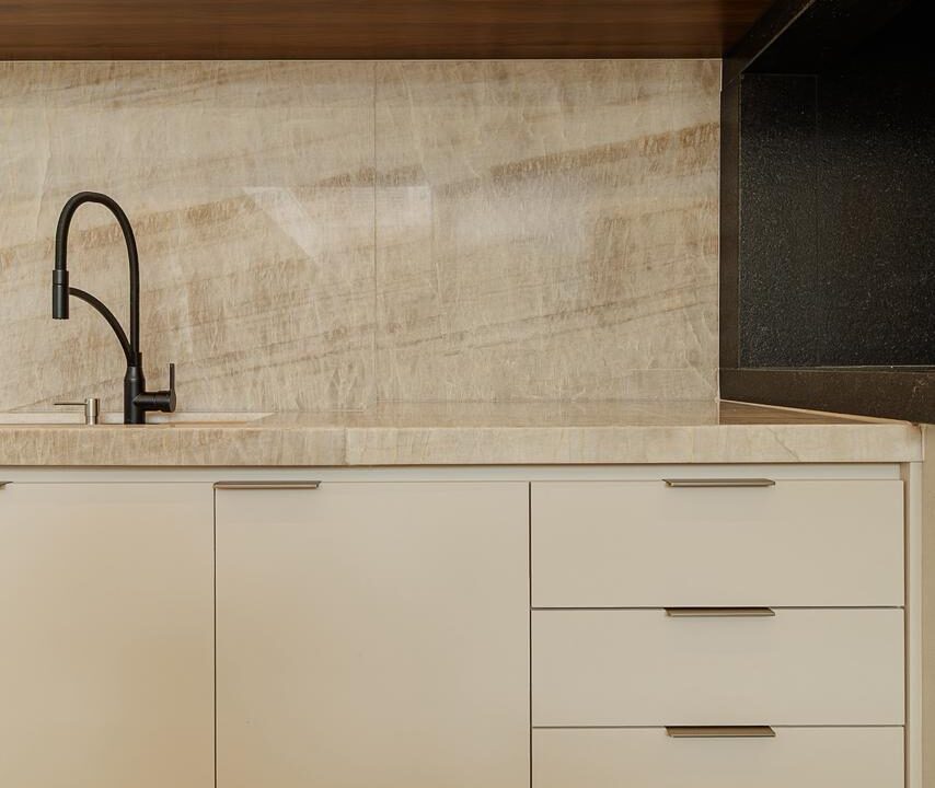 e5ad79ec-cba3-4155-8619-d6f17de18c5d