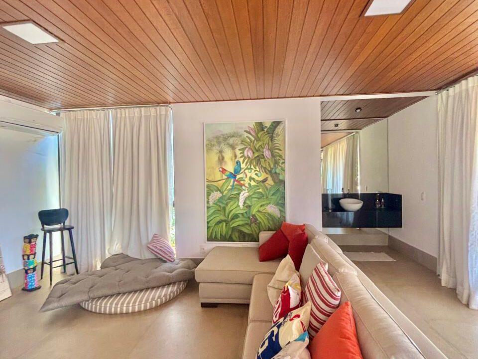 eaae5be0-65e1-4dc3-9e99-ab41584475b7