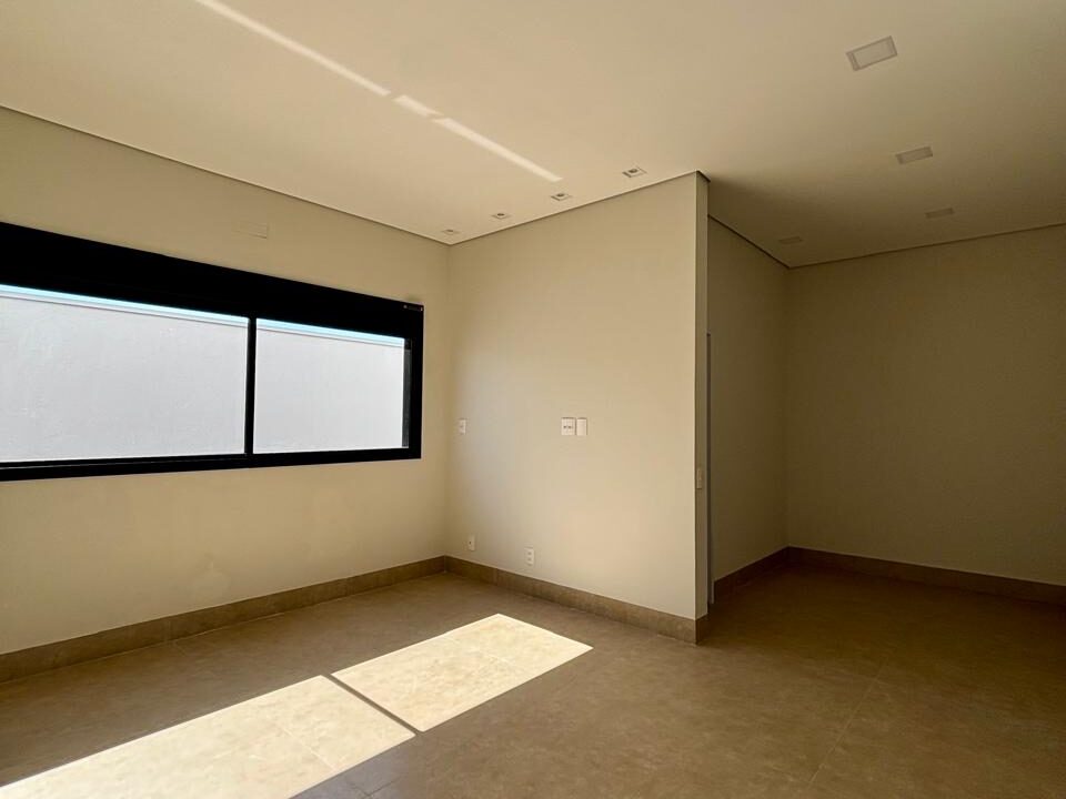 492b0763-3200-4001-a541-6ca46408fb77