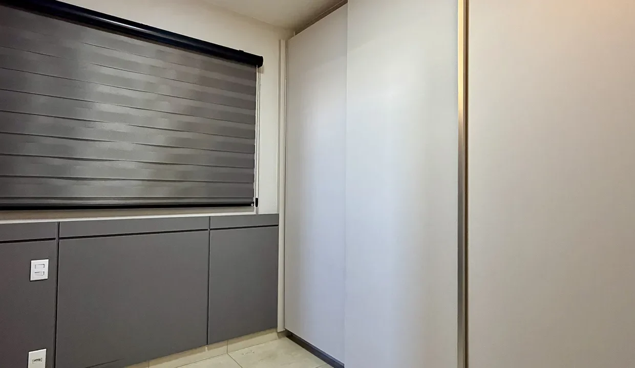 009